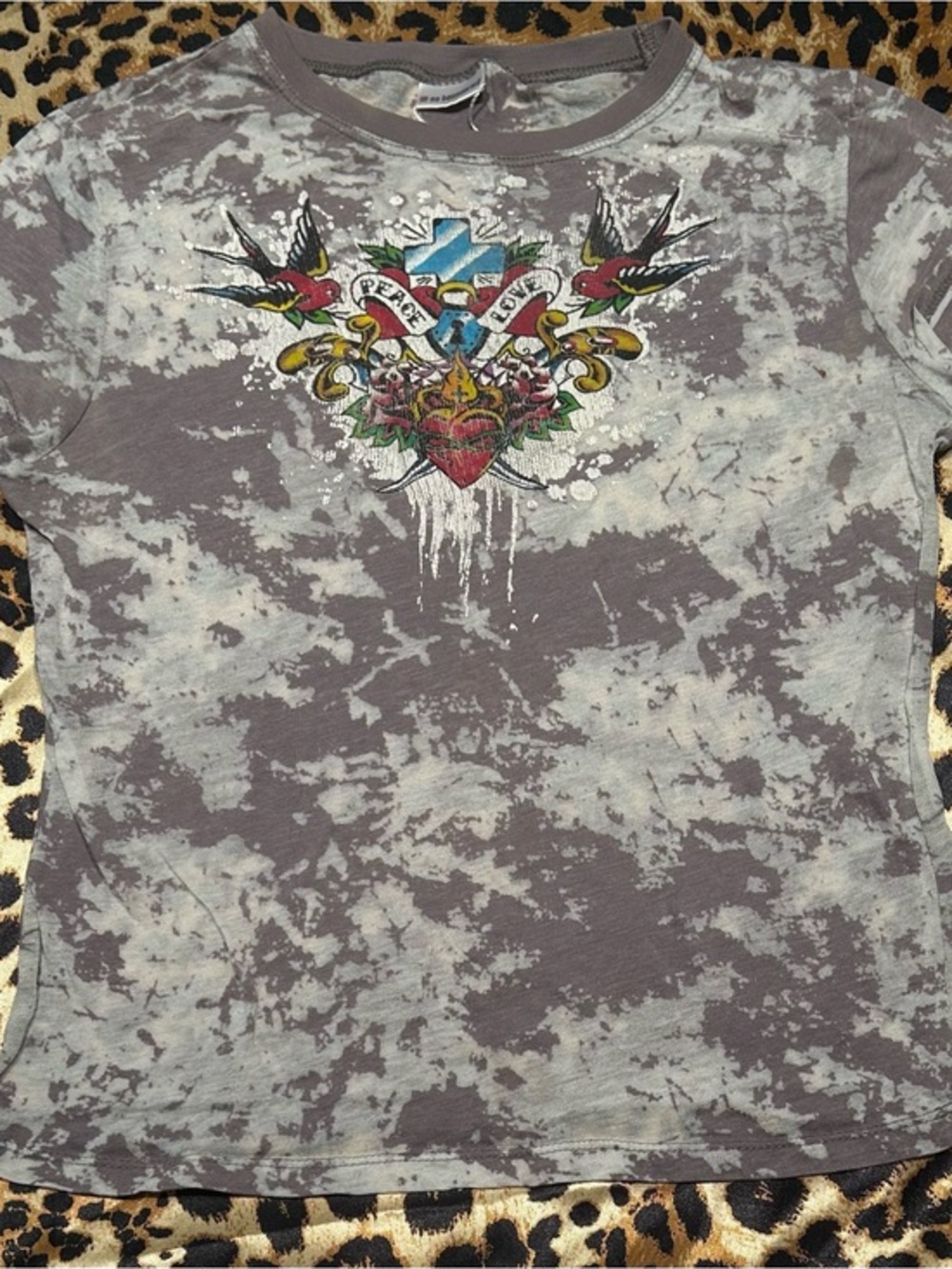 Vintage Y2K No Boundaries Acid Wash Tattoo Graphic Baby Tee